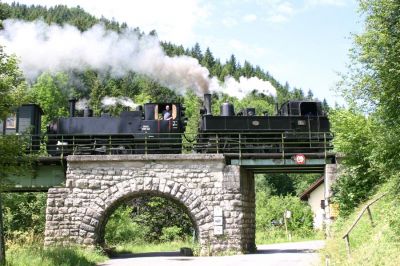 Uv.1 + 298.102
auf der Bodingbachbrücke
Schlüsselwörter: 298.102, Uv.1