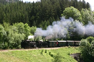 Uv.1 + 298.102
am Vormittag bei der Rückfahrt bei Holzapfel
Schlüsselwörter: 298.102, Uv.1