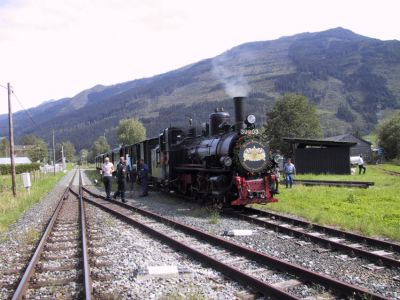 Nostalgietag bei der Pinzgaubahn
Schlüsselwörter: 399 , Mh ,  03