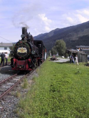 Nostalgietag bei der Pinzgaubahn
Schlüsselwörter: 399 , Mh ,  03