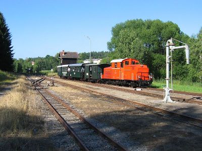 2091.07
Die 2091.07 erreicht soeben mit dem "Wackelstein-Express" den Bahnhof Alt Nagelberg
Schlüsselwörter: Waldviertel , Nordast , 2091 , 07 , Alt-Nagelberg