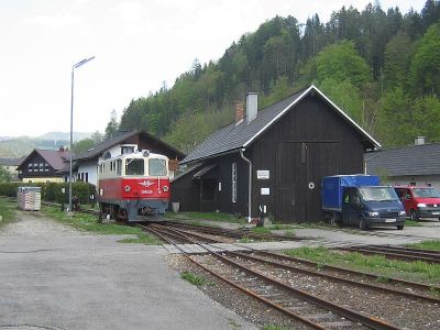 2095.05
Die 2095.05 beim Umsetzen in Lunz am See
Schlüsselwörter: Ybbstalbahn , Lunz , 2095 , 05