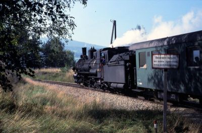 399.03
Die 399.03 mit einem Güterzug zwischen Langfeld und St. Martin.
Scan vom Dia
Schlüsselwörter: 399 , 03 , Mh , Waldviertel , Südast