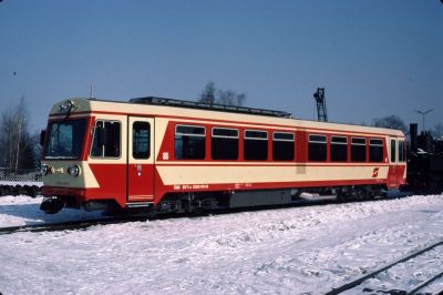 5090.001
Kurz nach der Lieferung präsentiert sich der 5090.001 bei strahlendem Winterwetter im Bahnhof Gmünd.

Längst vergangene "moderne" Zeiten im Waldviertel ...
Scan vom Dia
Schlüsselwörter: 5090 , 001 , Waldviertel , Südast , Gmünd