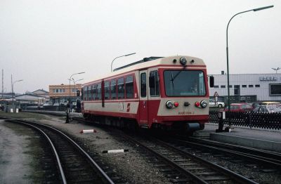 5090.004
Der 5090.004 erreicht soeben mit dem R 6368 den Endbahnhof Gmünd.

Längst vergangene "moderne" Zeiten im Waldviertel ...
Scan vom Dia
Schlüsselwörter: 5090 , 004 , Waldviertel , Südast , Gmünd