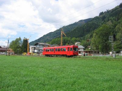 5090.008
Der 5090.008 ist gerade als R 3316 am Einfahrsignal von Bruckberg Golfplatz vorbeigefahren
Schlüsselwörter: Pinzgaubahn, 5090, 5090.008