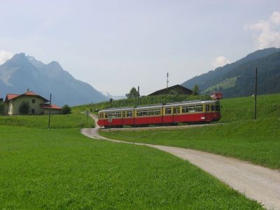 Tw 83
Tw 83 zwischen Telfes und Fulpmes
Schlüsselwörter: Stubaitalbahn, 83