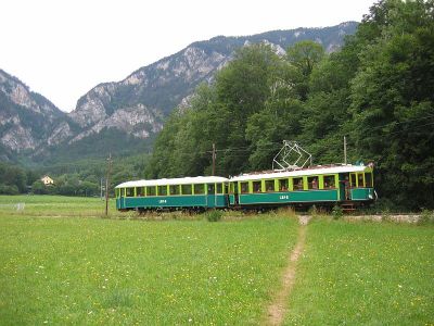 Kurhausschleife
Das "klassische" Fotomotiv - Tw 1 mit Bw 21 in der Kurhausschleife
Schlüsselwörter: Höllentalbahn , Kurhausschleife