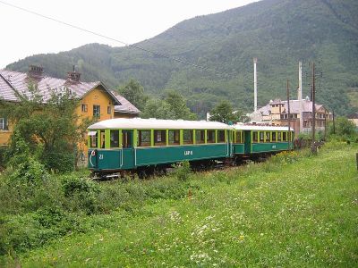 Hirschwang
Tw 1 hat mit dem Bw 21 soeben die alte Endstation in Hirschwang erreicht
Schlüsselwörter: Höllentalbahn , Hirschwang