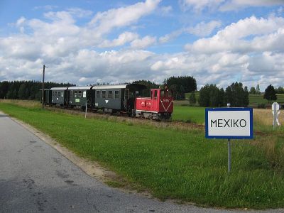 WSV Lok 4
Die WSV Lok 4 mit dem "Wackelstein-Express" bei Mexiko
Schlüsselwörter: Waldviertel , Nordast , WSV , Mexiko