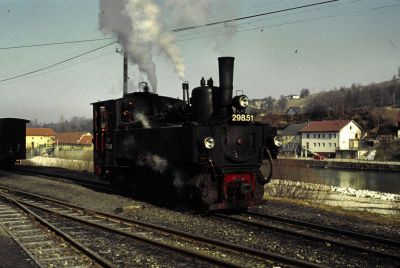 298-51_-_Grünburg_-_21-02-1982.jpg