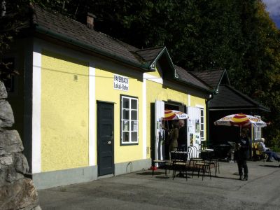 01_Bahnhof_Payerbach.JPG