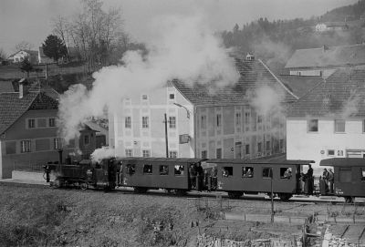 Steyrtalbahn
VEF-Sonderfahrt
Schlüsselwörter: 298.104