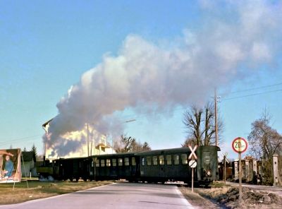 Steyrtalbahn
Kamera: Retina IIc
Film: Kodacolor II
