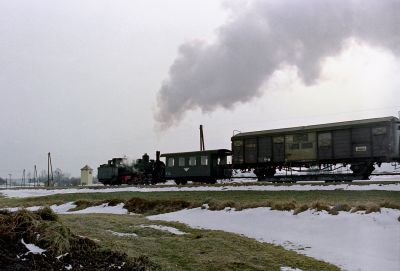 Waldviertel 1975 Harruck 6
Exakta Varex IIa, Kodacolor II
Schlüsselwörter: 399.04