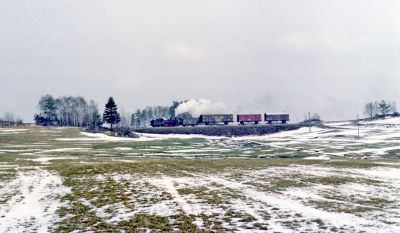 Waldviertel 1975 Wasserscheide 2
Exakta Varex IIa, Kodacolor II
Schlüsselwörter: 399.04