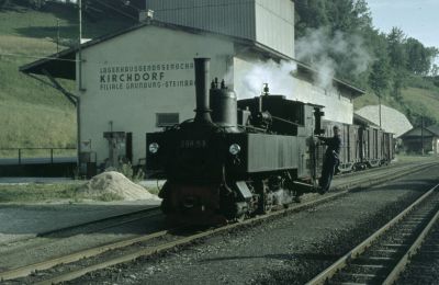 Mit dem Verschub ist 298.53 im Bahnhof Grünburg beschäftigt
Schlüsselwörter: 298 , 53